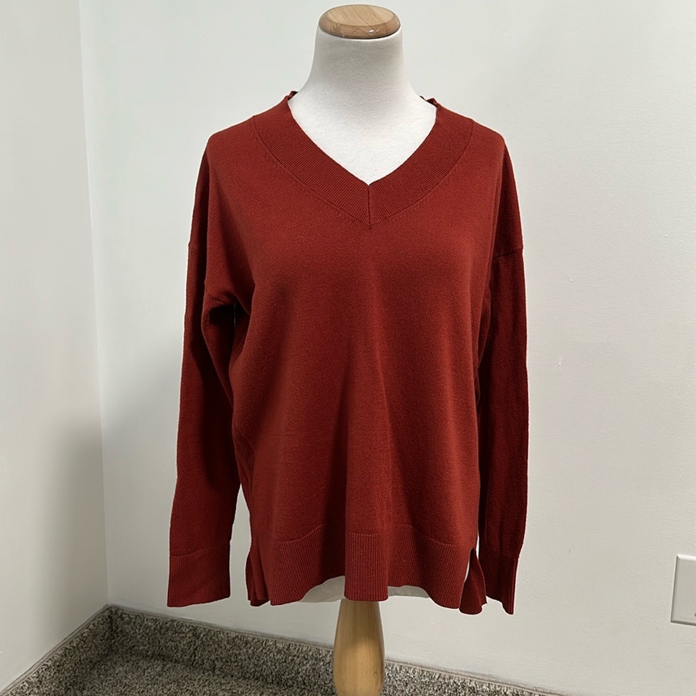 😊 Matty M V-Neck Oversized Sweater